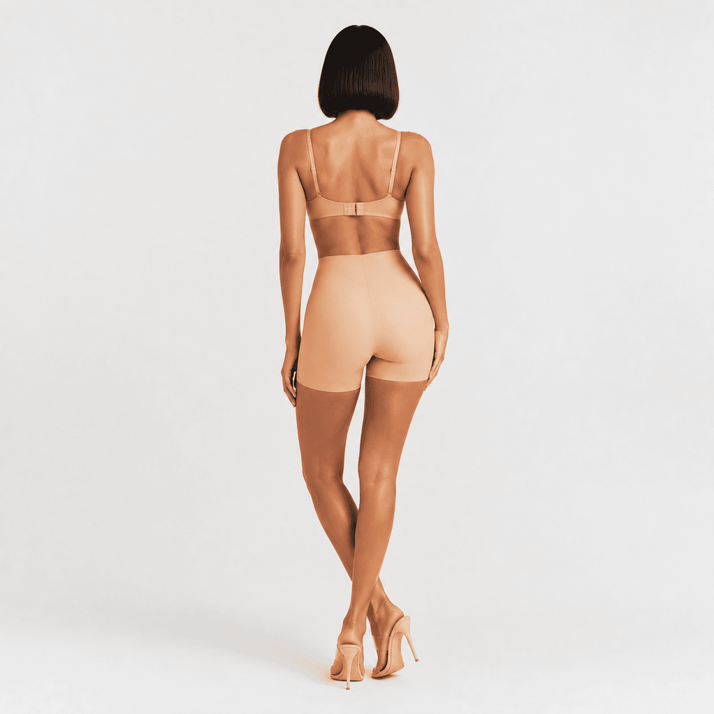 Short - NUDE